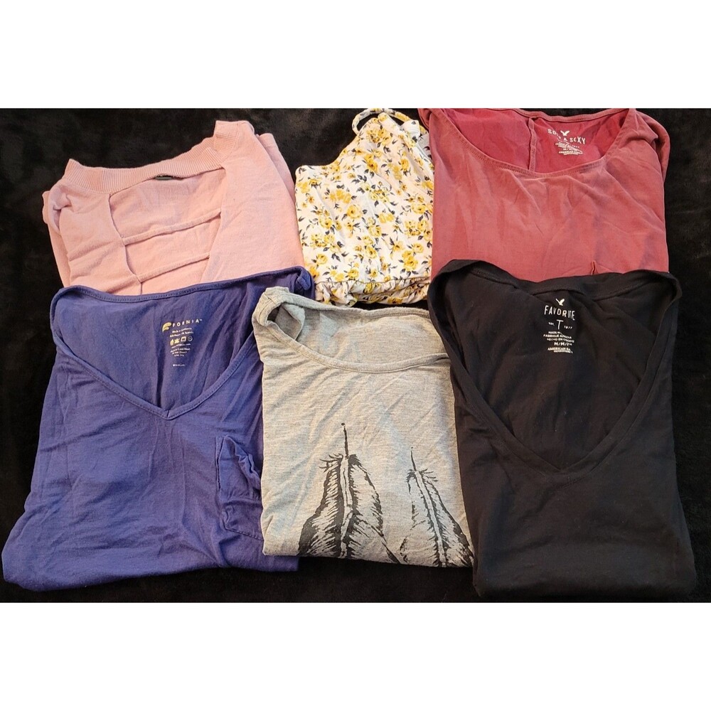 Lot Of 6 Woman's Summer Tops Short Sleeve Size Medium Mixed Brands